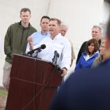 Guest at Border Press Conference2